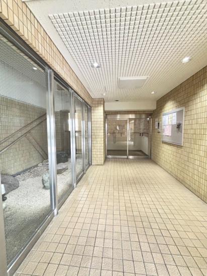 ウッディライフお花茶屋-5-エントランス