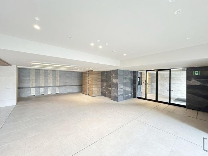 サンクレイドル新越谷-5-エントランス