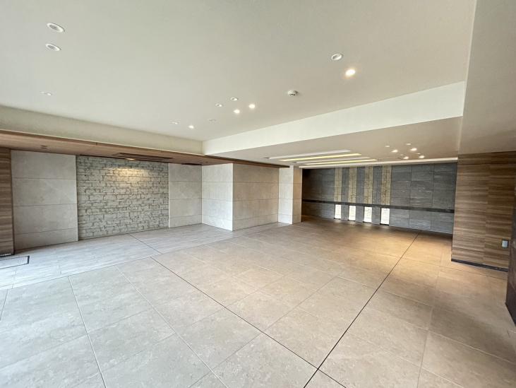 サンクレイドル新越谷-6-エントランス