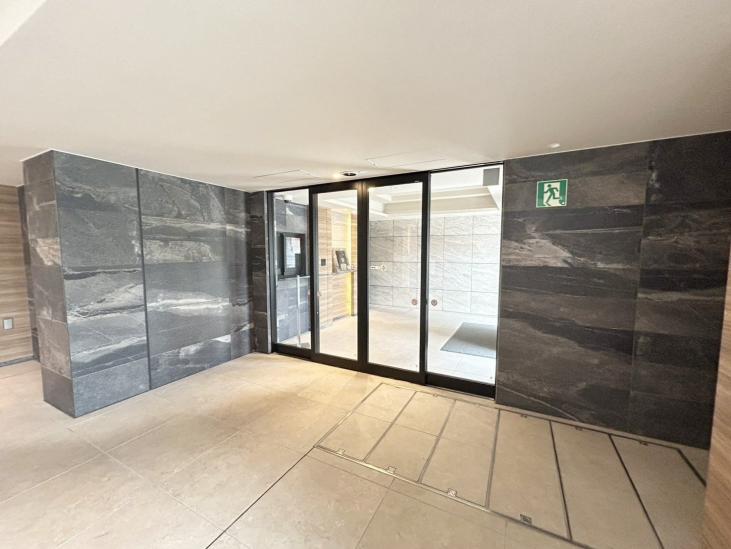 サンクレイドル新越谷-7-エントランス