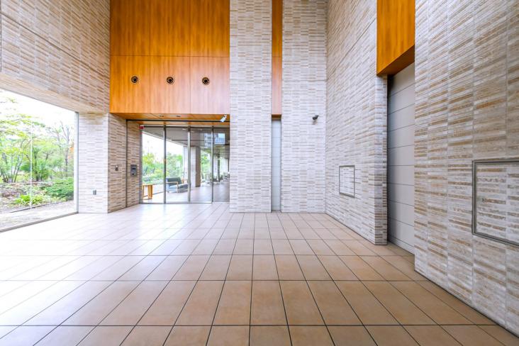 ザ・パークハウス青砥-13-エントランス