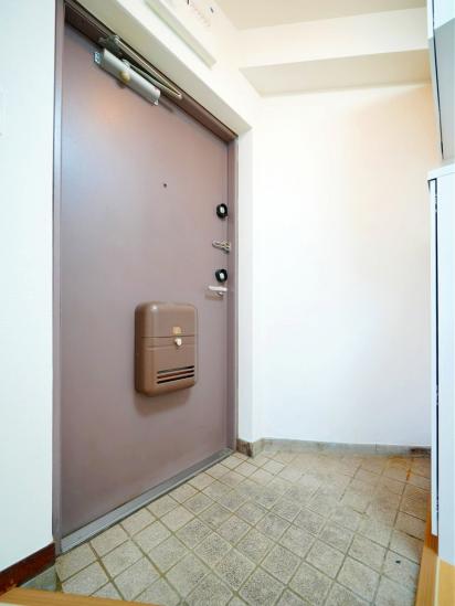 梅田マンション-10-玄関