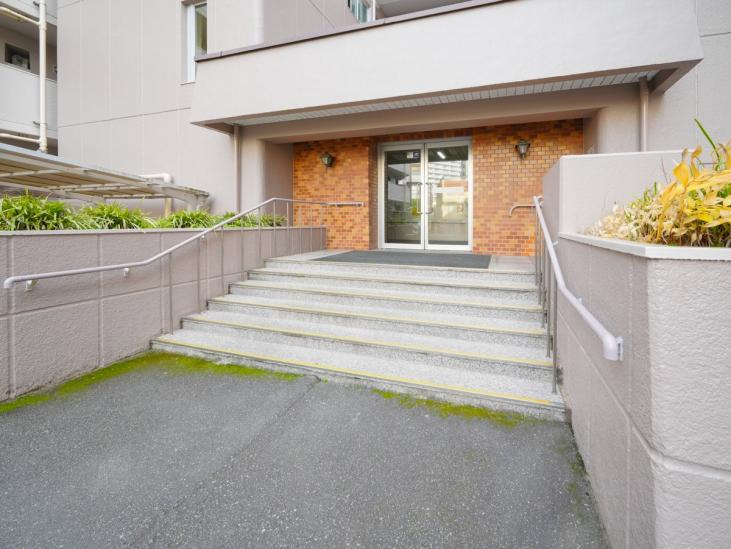 梅田マンション-13-エントランス