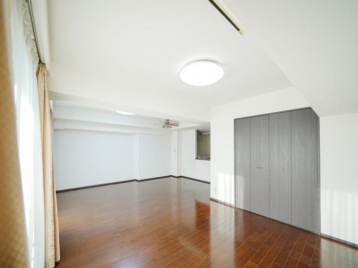 イニシア千住曙町-6-リビング