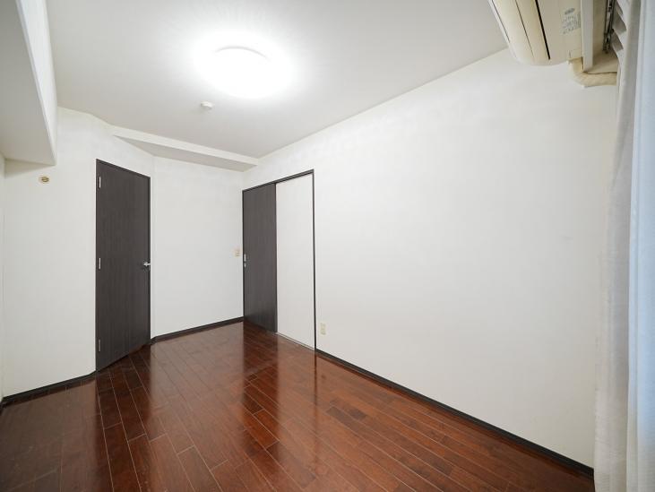 イニシア千住曙町-11-洋室