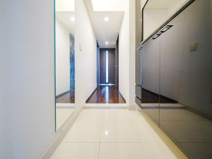 イニシア千住曙町-17-玄関