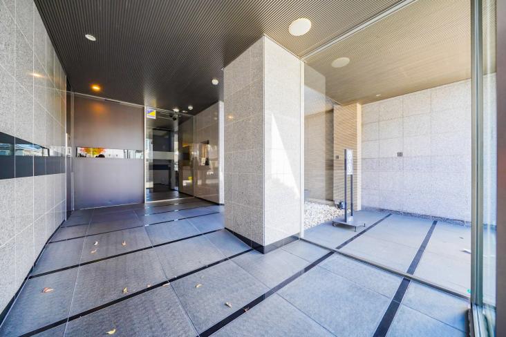 イニシア高砂-16-エントランス