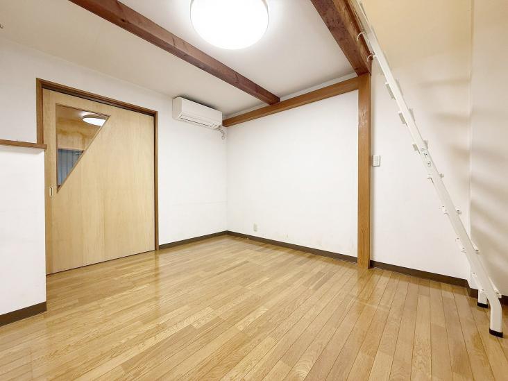 ペルレ五反野-2-洋室