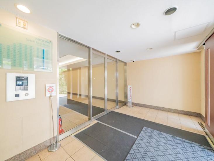 ミディオンソレイユレジデンス-7-エントランス