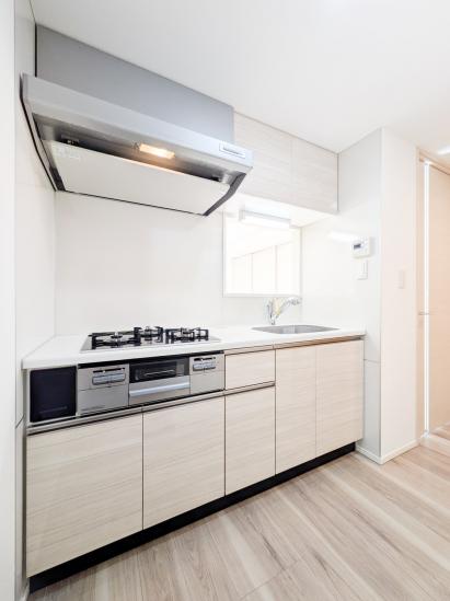 ベルシード梅島ブランシュ-9-キッチン