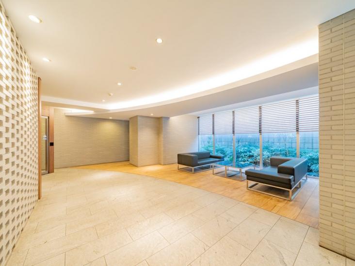 ザ・グランアルト綾瀬-7-エントランス