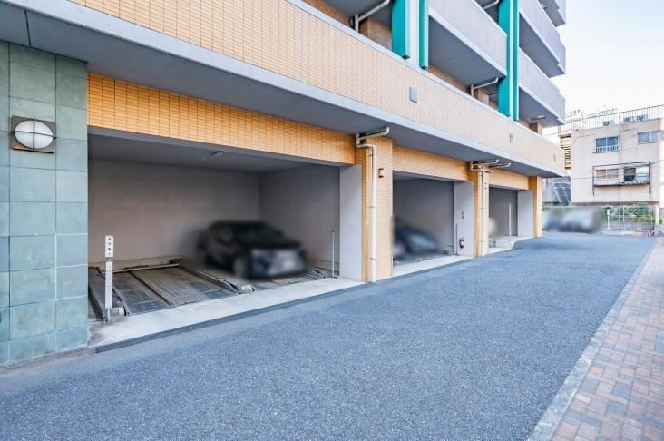 ロータリーパレス北千住-14-駐車場
