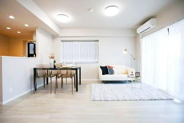 ライオンズステージ五反野　壱番館-2-リビング