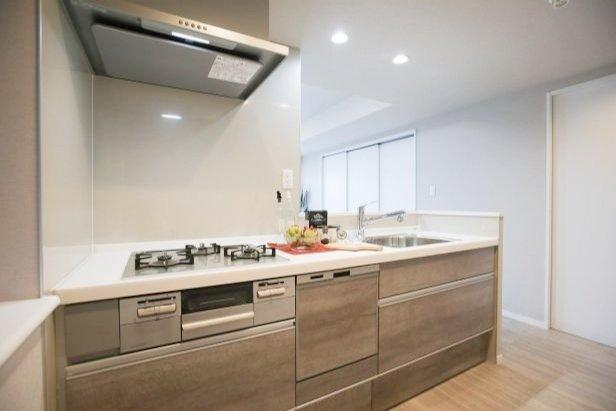 ライオンズステージ五反野　壱番館-6-キッチン