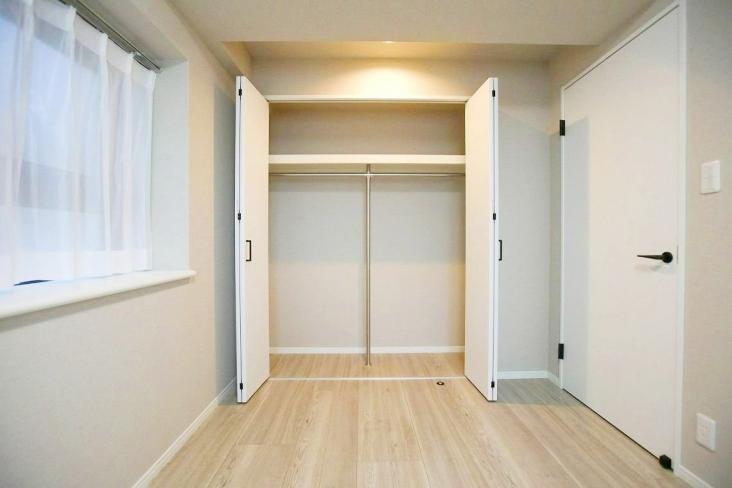 ライオンズステージ五反野　壱番館-12-収納