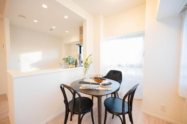 リヴラックスお花茶屋-3-リビング