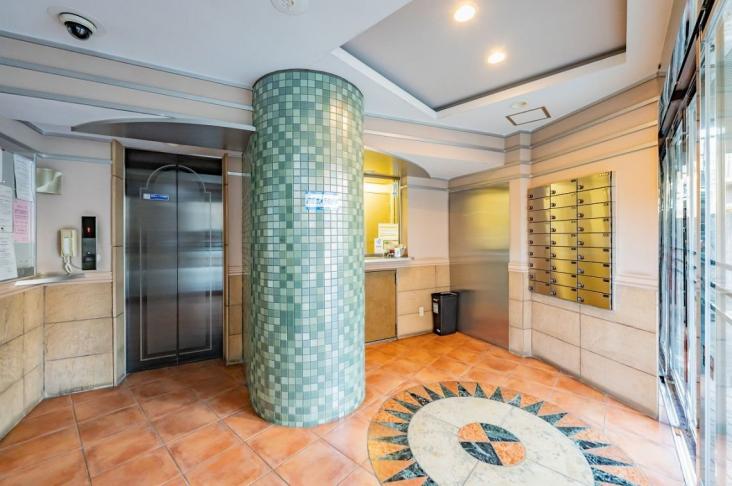 ロワール北千住-15-エントランス