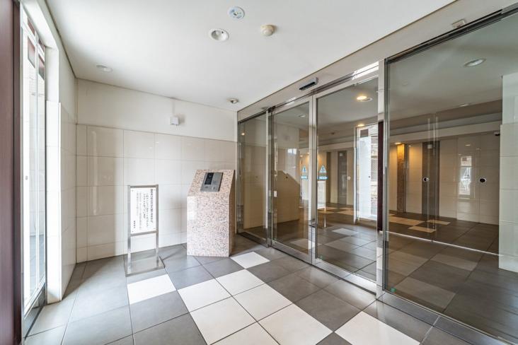 ローヤルシティ金町-12-エントランス