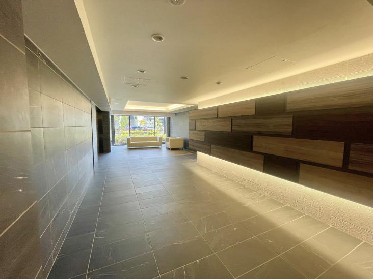 プレシスヴィアラ千住曙町-5-ロビー