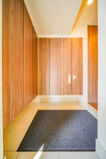 プレシスヴィアラ千住曙町-28-玄関