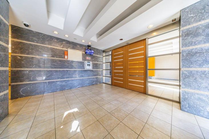 グランリオ-26-エントランス