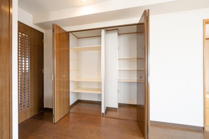 ライオンズガーデン金町-8-収納