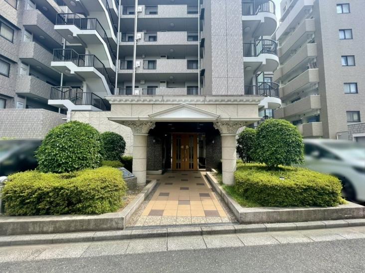 モナーク足立高野町-5-エントランス