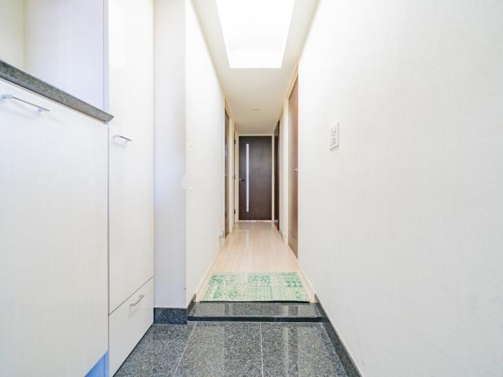 コスモ立石リバーステージ-11-玄関