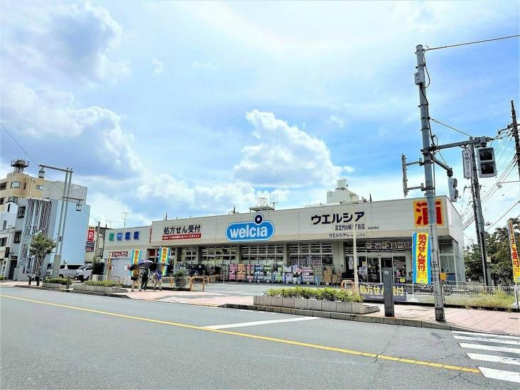 エンゼルハイム竹の塚駅前-10-ドラッグストア