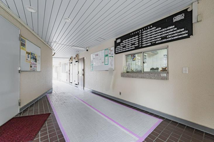 ライオンズマンション西新井-6-エントランス