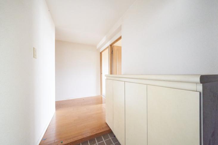 ルネ蕨　３号館-12-玄関