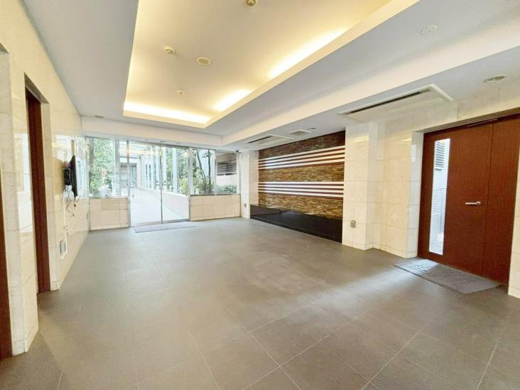 ジオときわ台プレミアムプレイス-7-ロビー