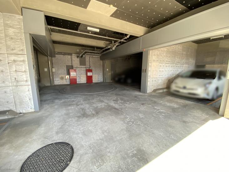 ライオンズシティ南浦和-11-駐車場