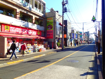 池上東口商店街の様子