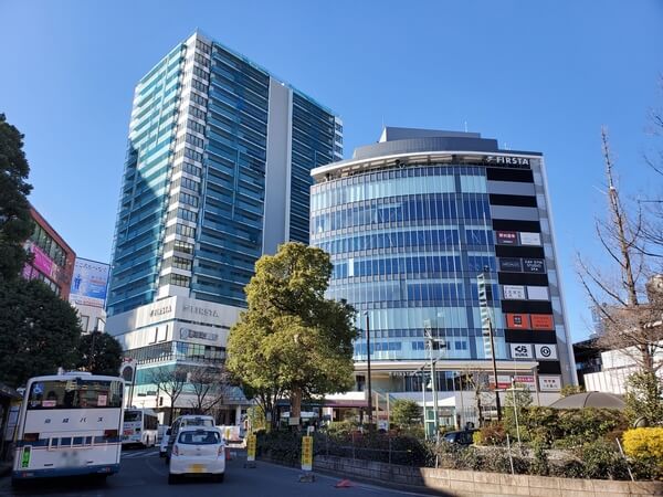 再開発で小岩がイメージアップ Firsta小岩 の進捗状況を見てきました 写真付で街並みや住みやすさをチェック 街紹介 オークラヤコラム マンション売却 購入 住みかえ 賃貸ならオークラヤ住宅
