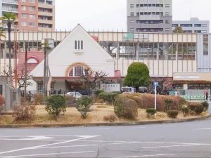 国立駅周辺の街並みを現地調査！人気のスポットや便利なお店のまとめ