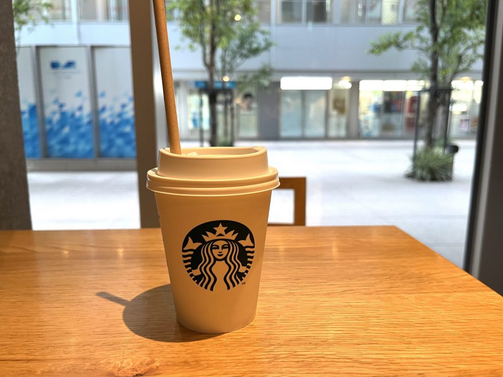 2階にあるスターバックスコーヒー