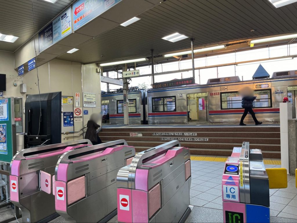 京成金町駅（ホーム）