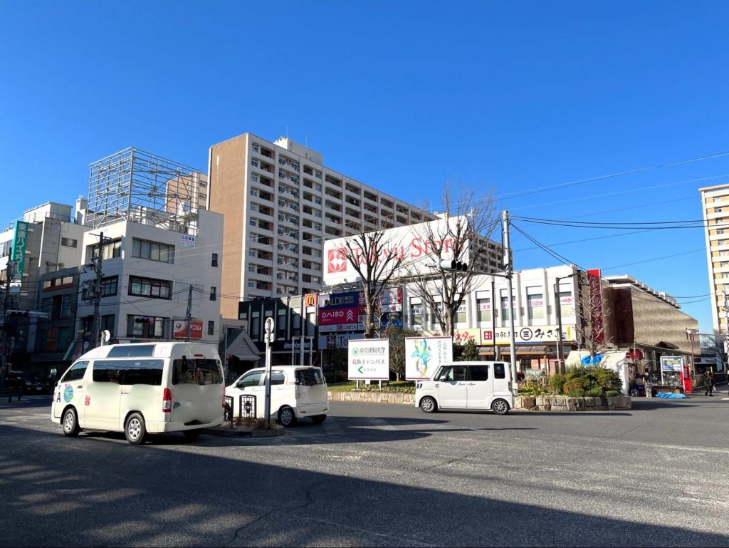 金町駅北口側の街並み