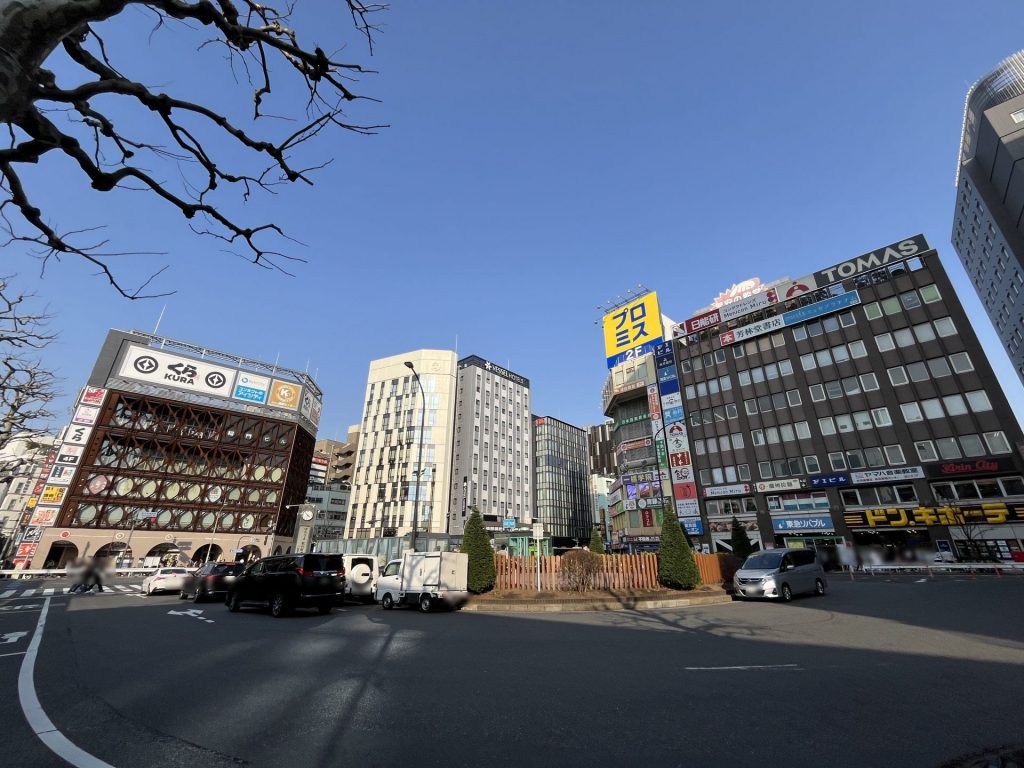 高田馬場駅 東側の街並み