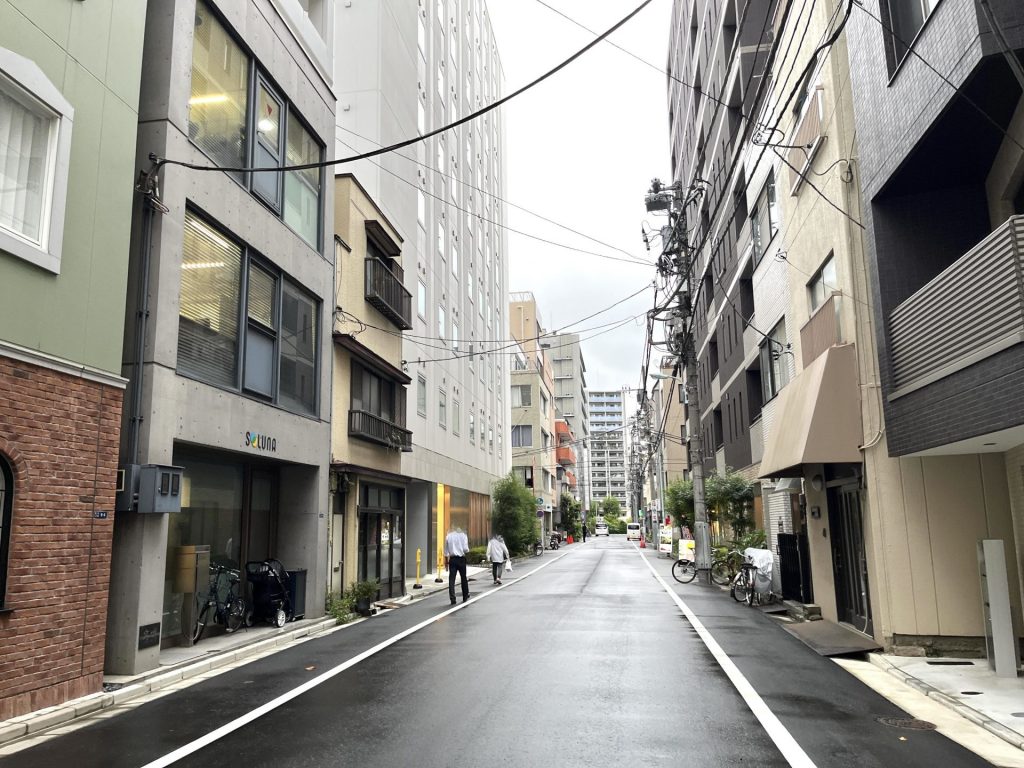 落ち着いた雰囲気の街並み