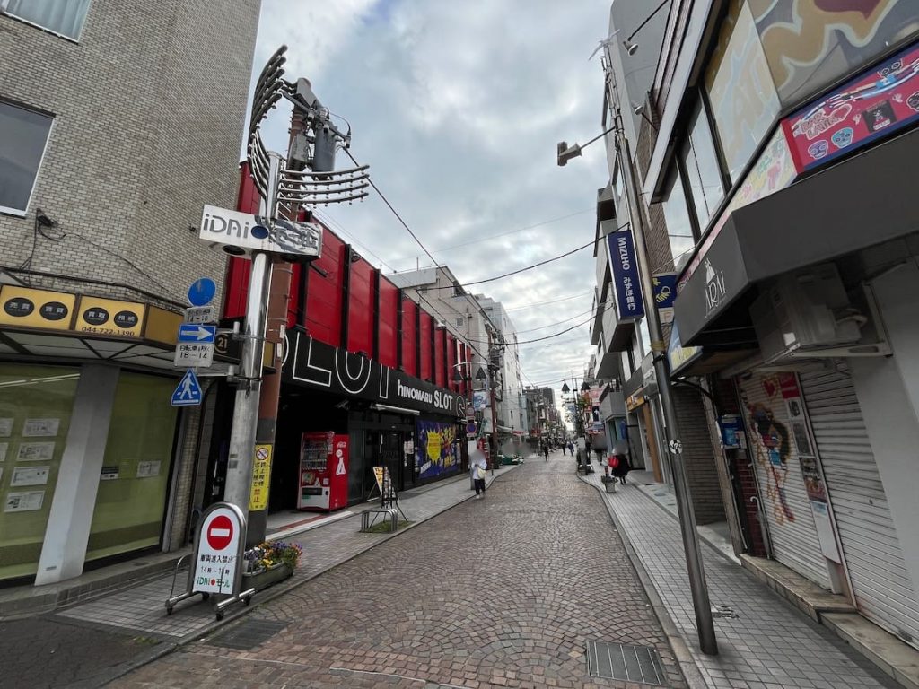 商店街「iDAiモール」