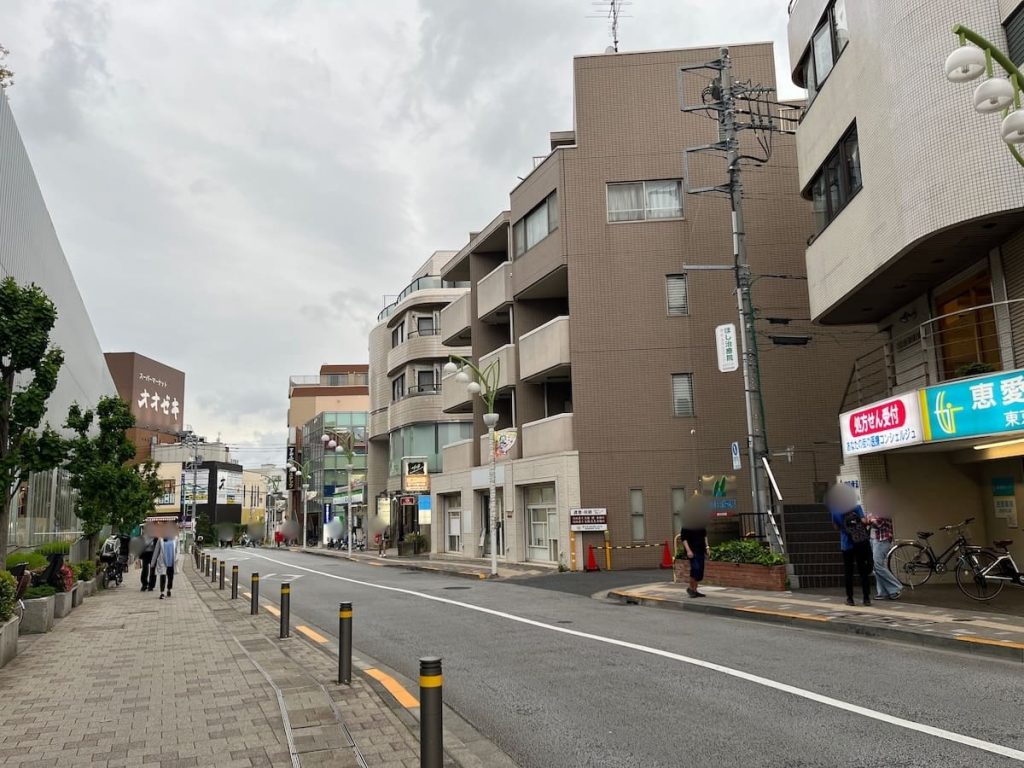 経堂コルティの北側を走る通り
