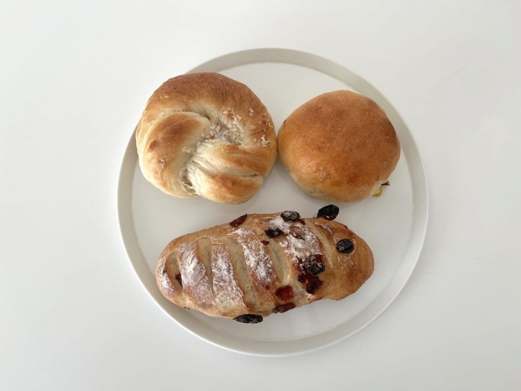 パンをいくつか購入しました