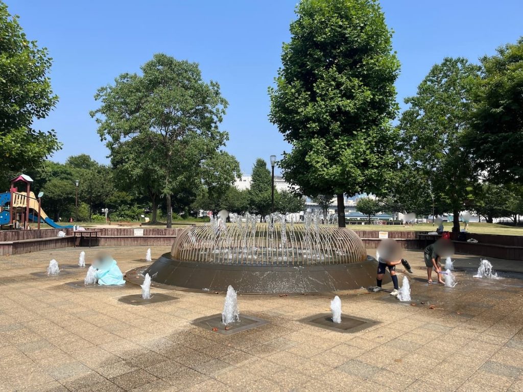 港南緑水公園の噴水