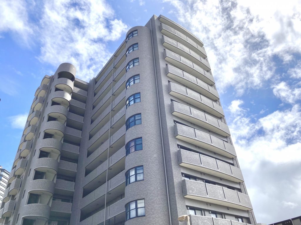 マンション購入の初期費用とは？頭金・手付金・諸費用との違いも解説