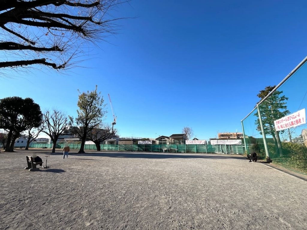 板橋大山公園 広場