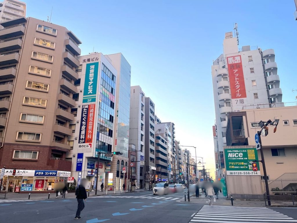 シンフォニーホール前交差点