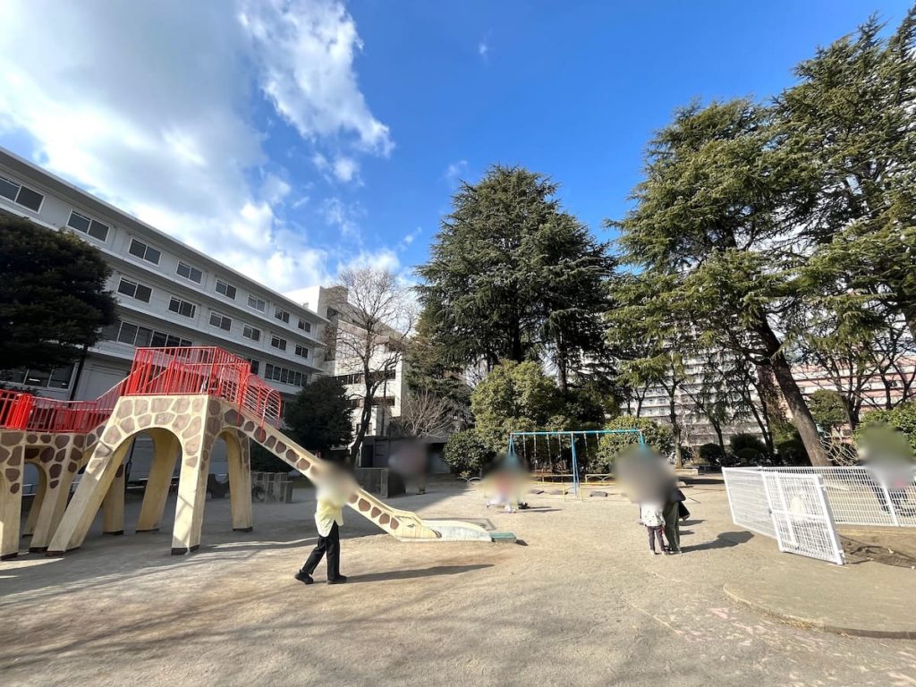 赤羽公園 園内のようす①