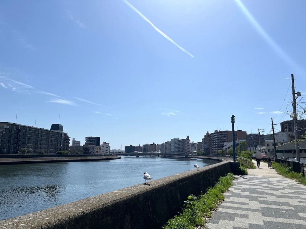 鶴見川